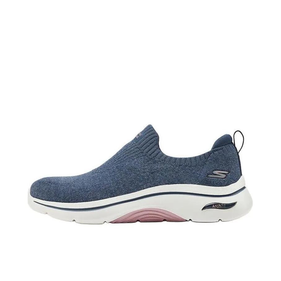 推荐商品：Skechers/斯凯奇 WOMEN'S GO WALK 舒适缓震 防滑耐磨 简约 一脚登 运动休闲鞋 蓝色