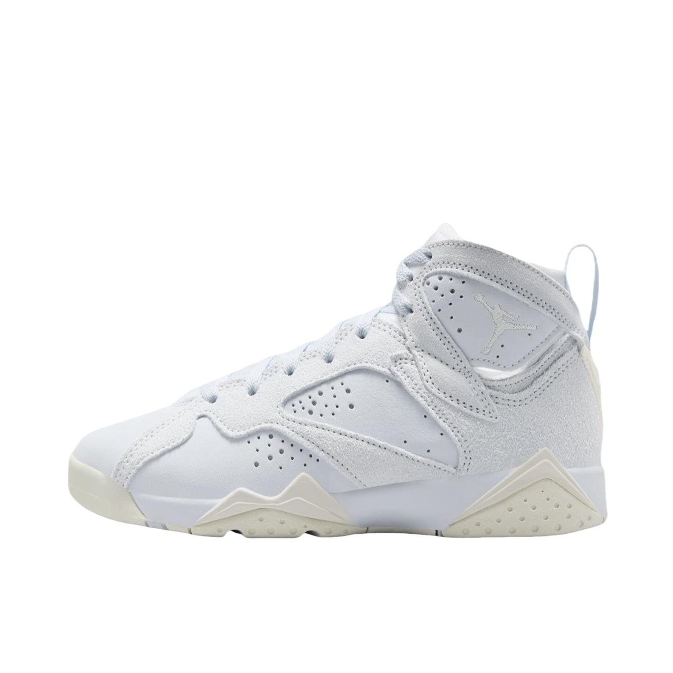 推荐商品：Air Jordan 7 运动休闲鞋 时尚防滑耐磨复古支撑合成革网布潮流 淡蓝色/米色