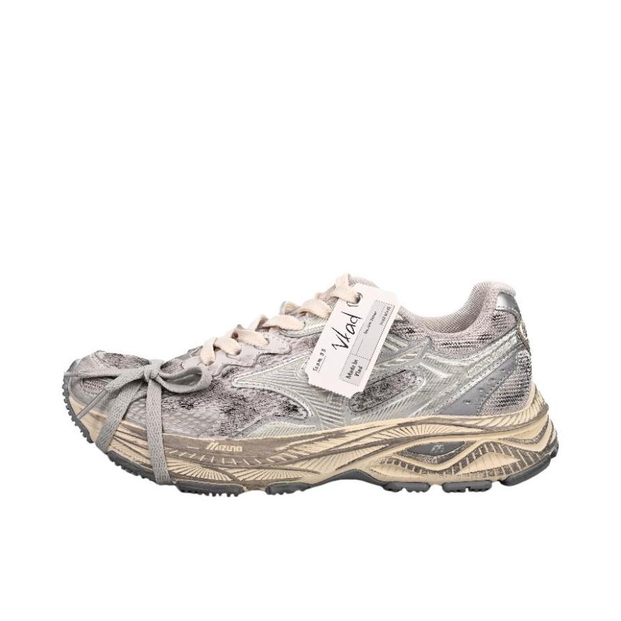 推荐商品：【定制球鞋】Mizuno/美津浓 Racer S 复古 网布透气 防滑耐磨 做旧 跑鞋 沙丘废土