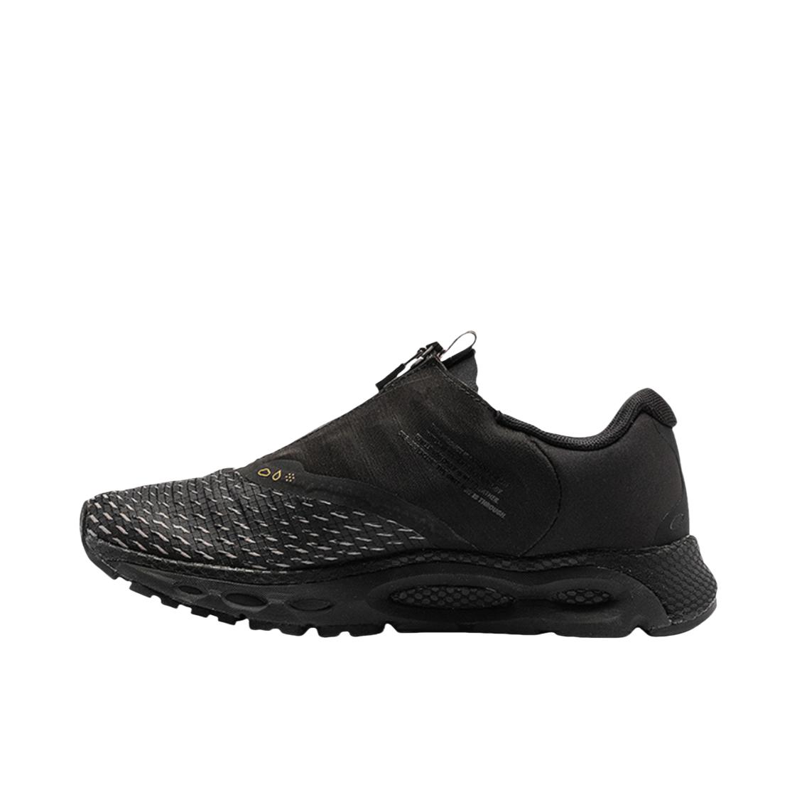 推荐商品：Under Armour/安德玛 Infinite 3 Storm CN 透气 缓震 耐磨 训练 运动 跑鞋 男款/黑色/白色