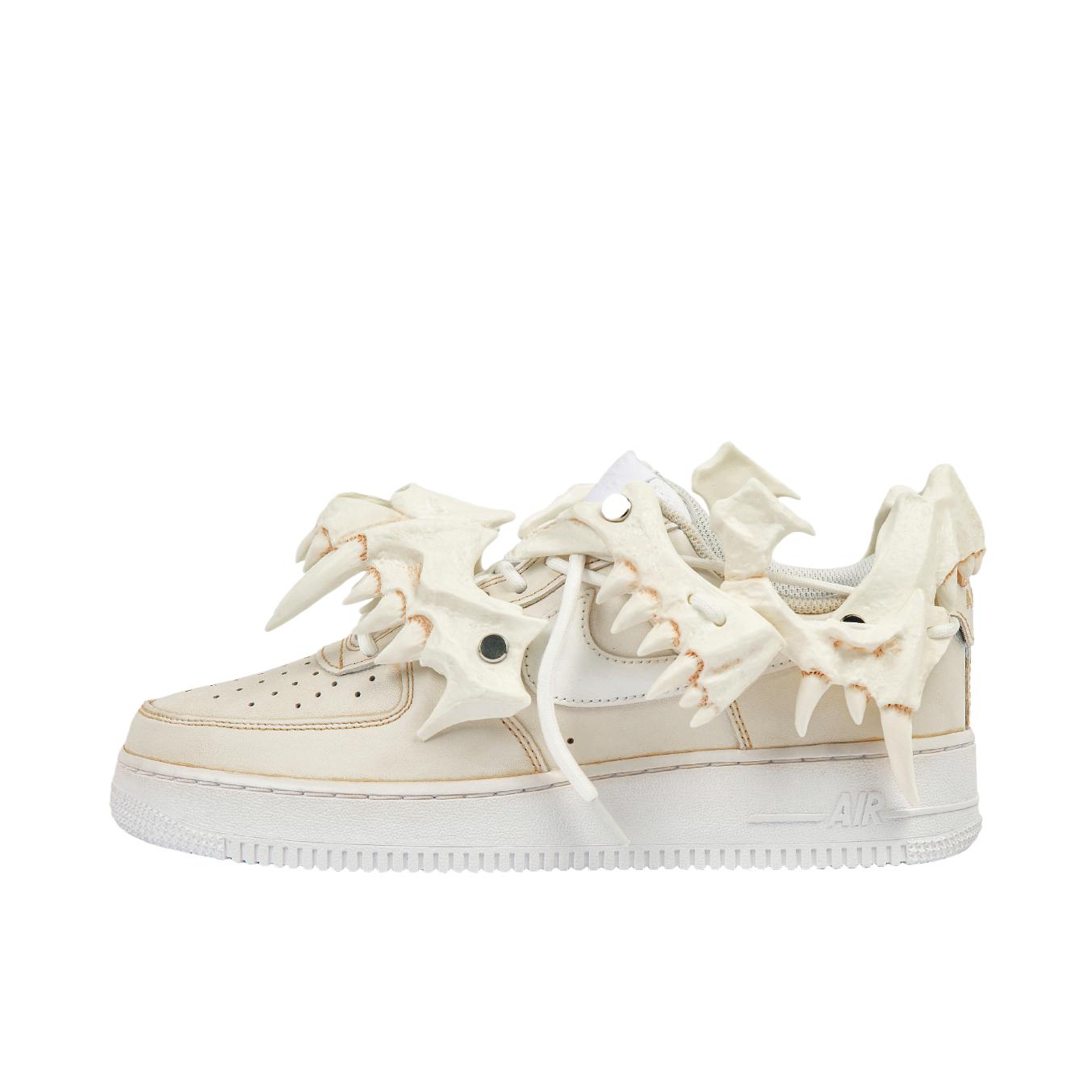 推荐商品：【定制款】 Nike Air Force 1 板鞋 防滑减震耐磨低帮增高 男款/寄生外骨骼