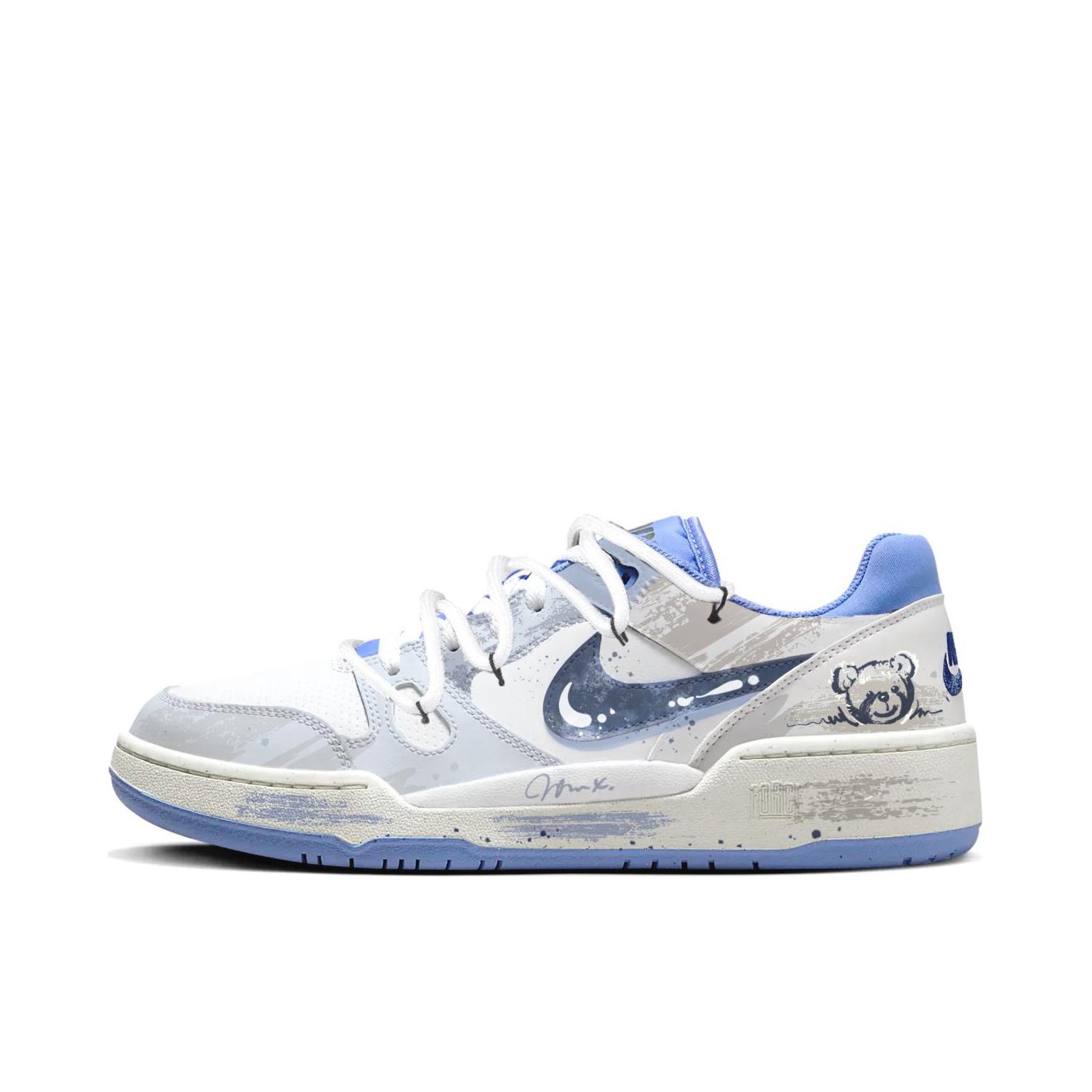 推荐商品：【定制球鞋】Nike Full Force 板鞋 合成革防水防滑耐磨国潮风美式 小熊骑士