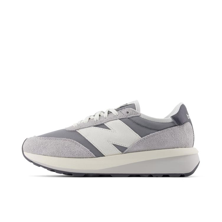 推荐商品：New Balance 370 复古百搭 时尚潮流 舒适减震 防滑耐磨 增高 运动休闲鞋 灰色