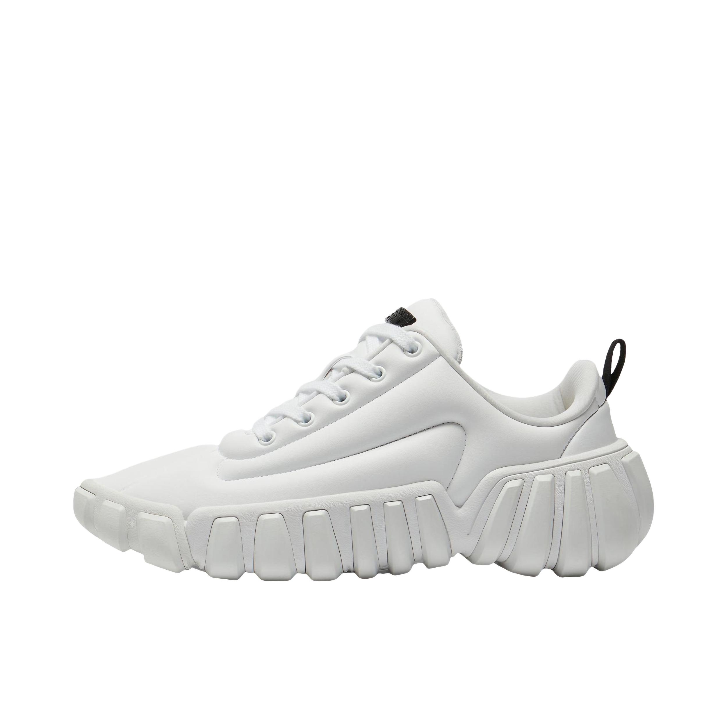 推荐商品：Onitsuka Tiger 鬼塚虎 Dentigre Puff 2.0 防滑 低帮 平跟 圆头 运动休闲鞋 白色