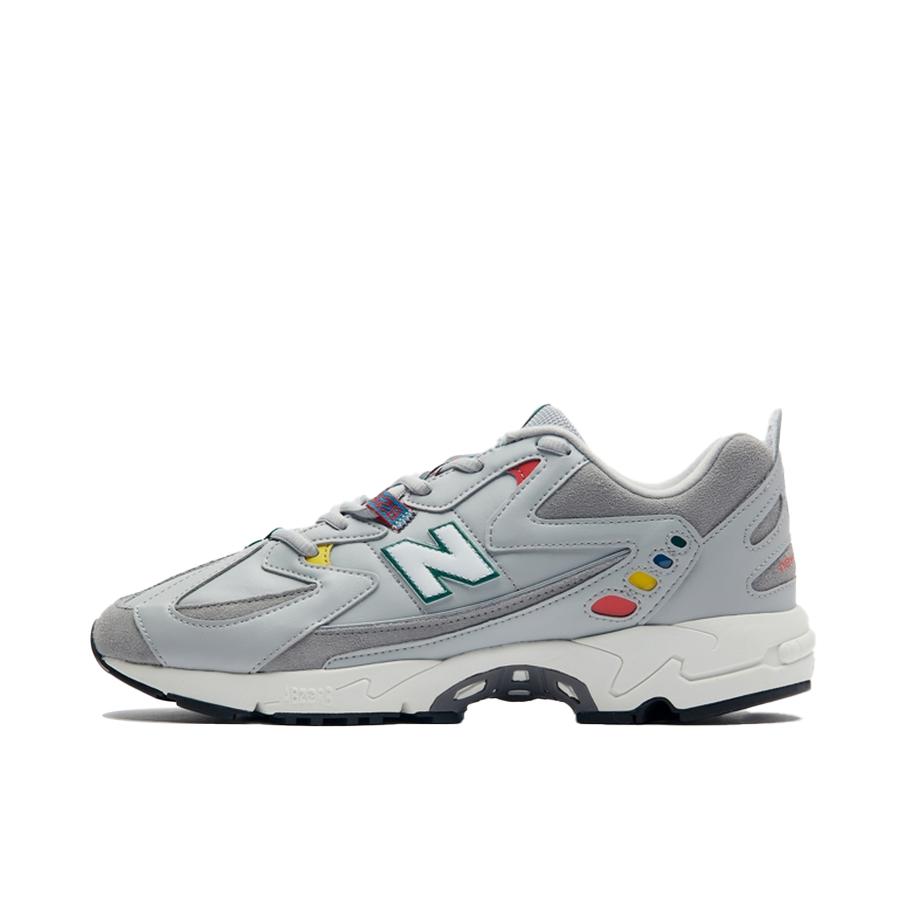 推荐商品：New Balance 828 跑鞋 减震防滑耐磨轻便透气合成革 灰色/白色