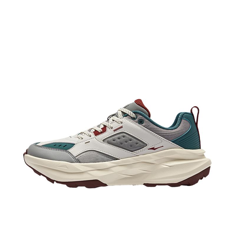 推荐商品：鸿星尔克 探行 户外 防滑耐磨 减震回弹 软底 百搭复古 运动休闲鞋 海松绿/苍野灰/中灰