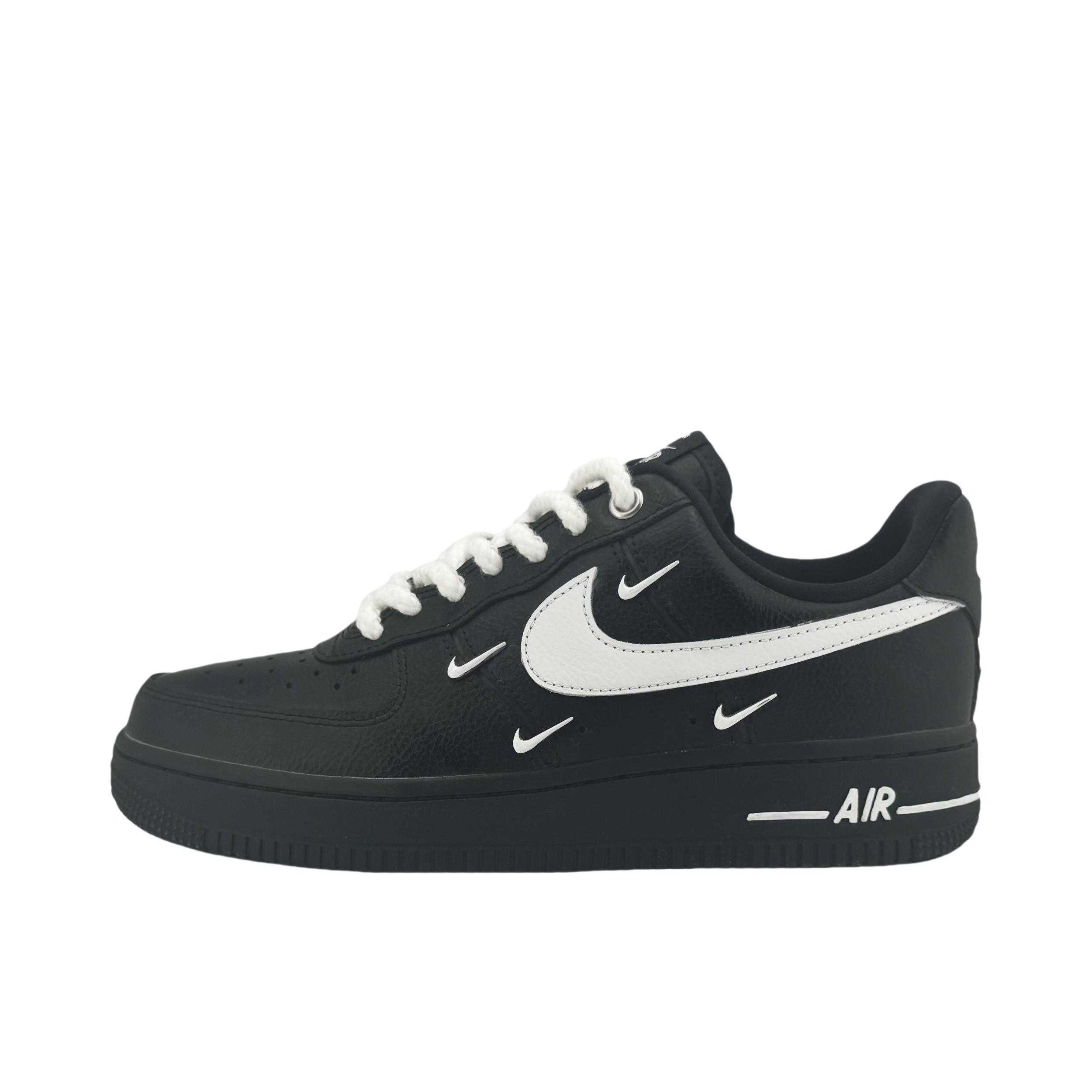 推荐商品：【定制款】 Nike Air Force 1 板鞋 防滑减震耐磨低帮增高 女款/正白