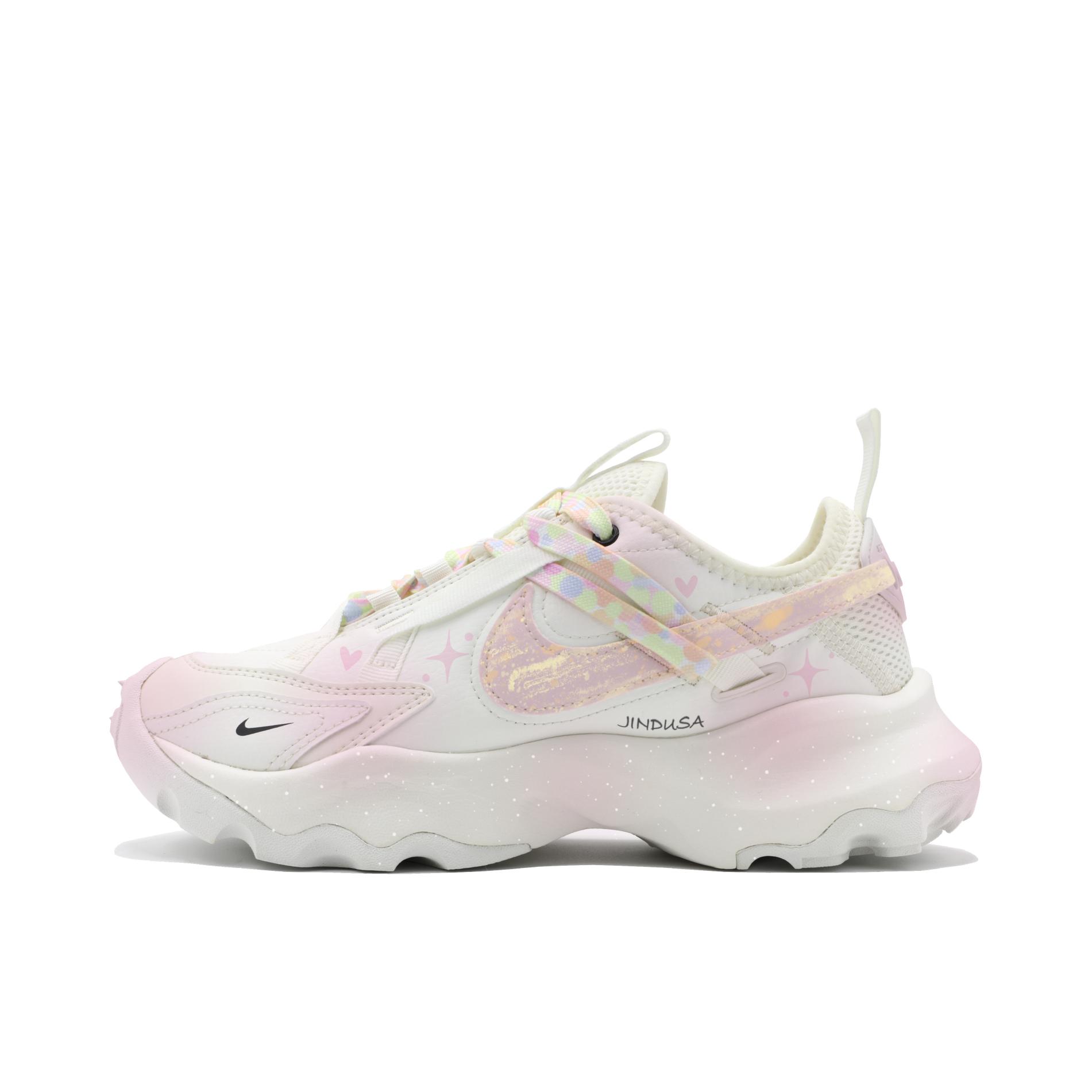 推荐商品：【定制球鞋】 Nike TC 7900 运动休闲鞋 舒适减震防滑耐磨透气织物合成革简约潮流复古 女款/梦幻星河