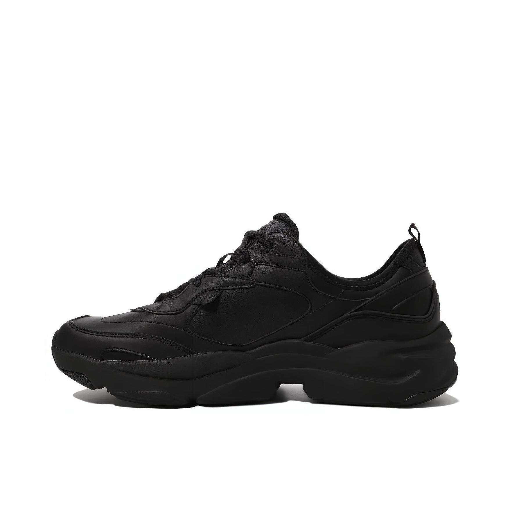 推荐商品：FILA/斐乐 Ray 减震 低帮 时尚 圆头 平跟 运动休闲鞋 1RM02768G001 黑色