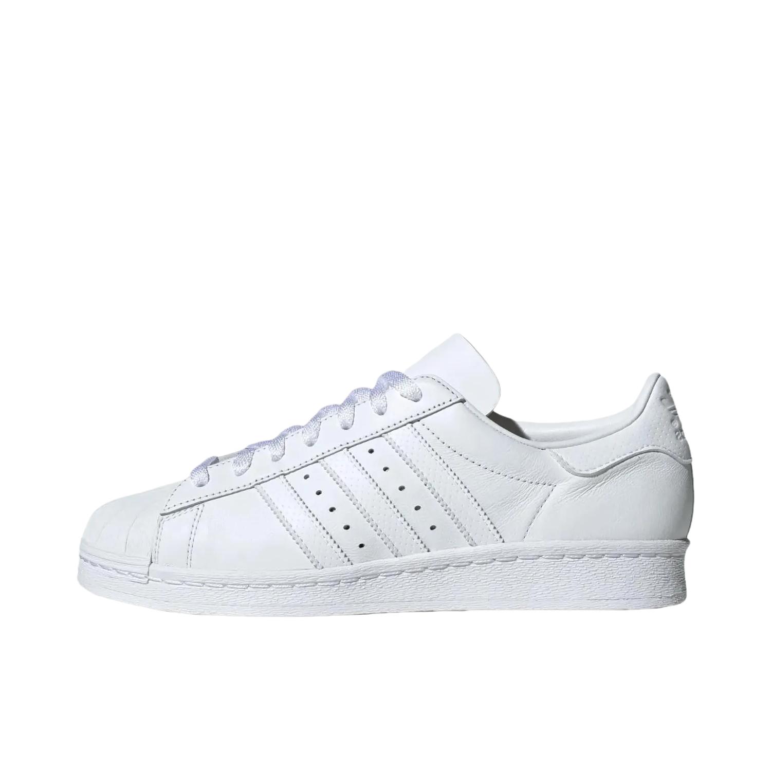 推荐商品：adidas Originals Superstar 82 板鞋 轻便简约复古贝壳头防滑防水贴合 纯白色