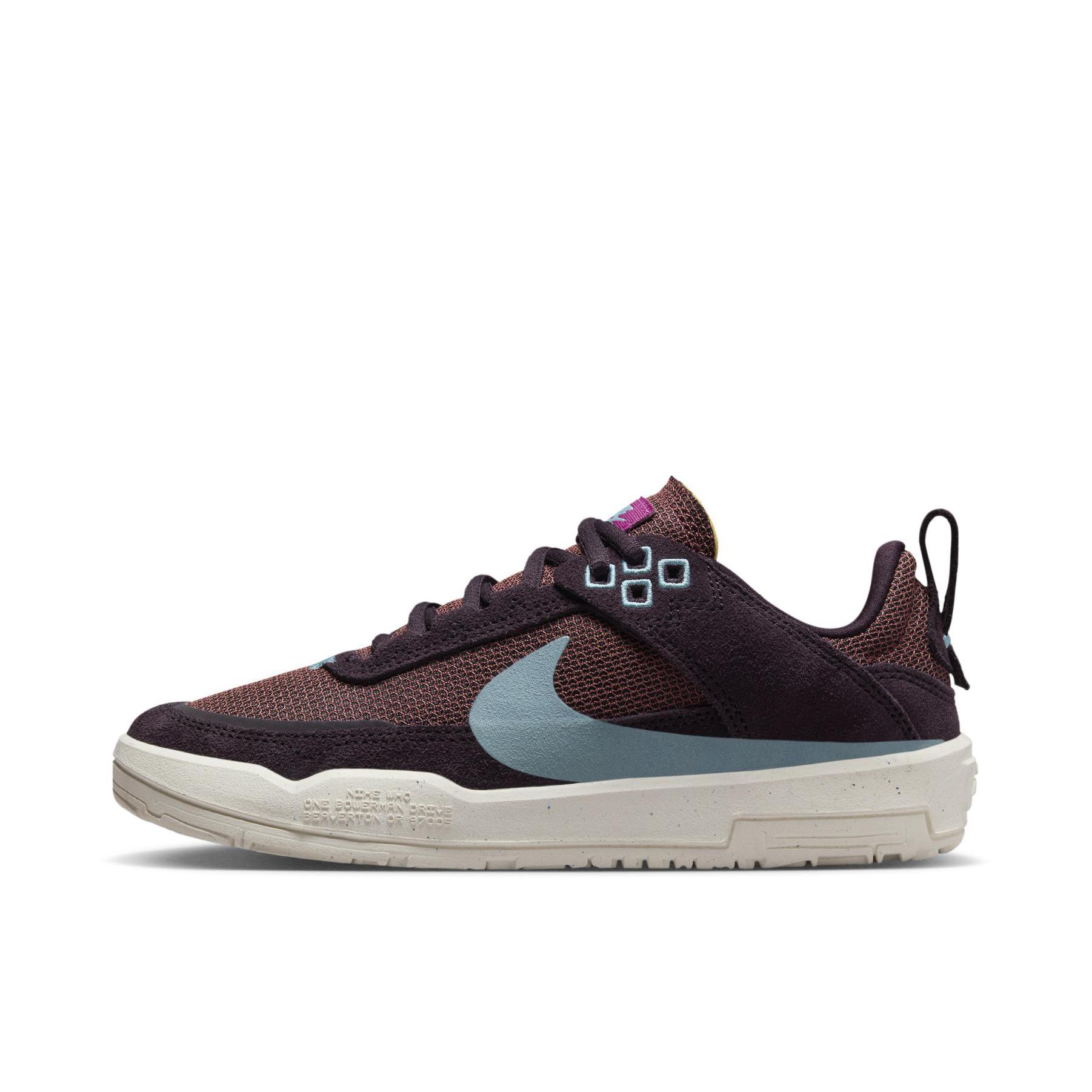 推荐商品：Nike SB Day One 滑板鞋 板鞋 轻便时尚缓震网孔轻便防滑 GS/酒红/牛仔蓝/小马棕
