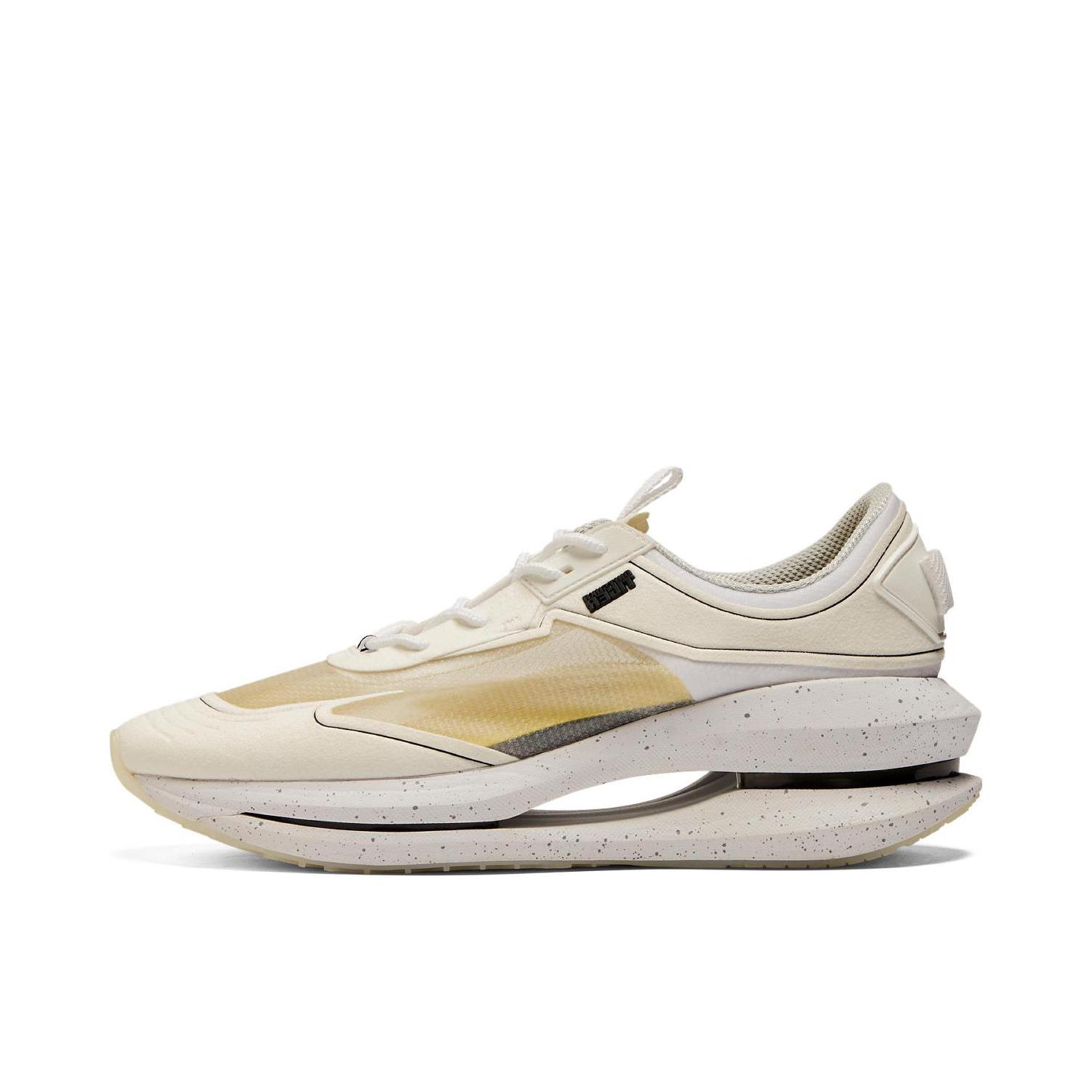 推荐商品：Onitsuka Tiger Runger 简约舒适 耐磨 运动休闲鞋 白色 