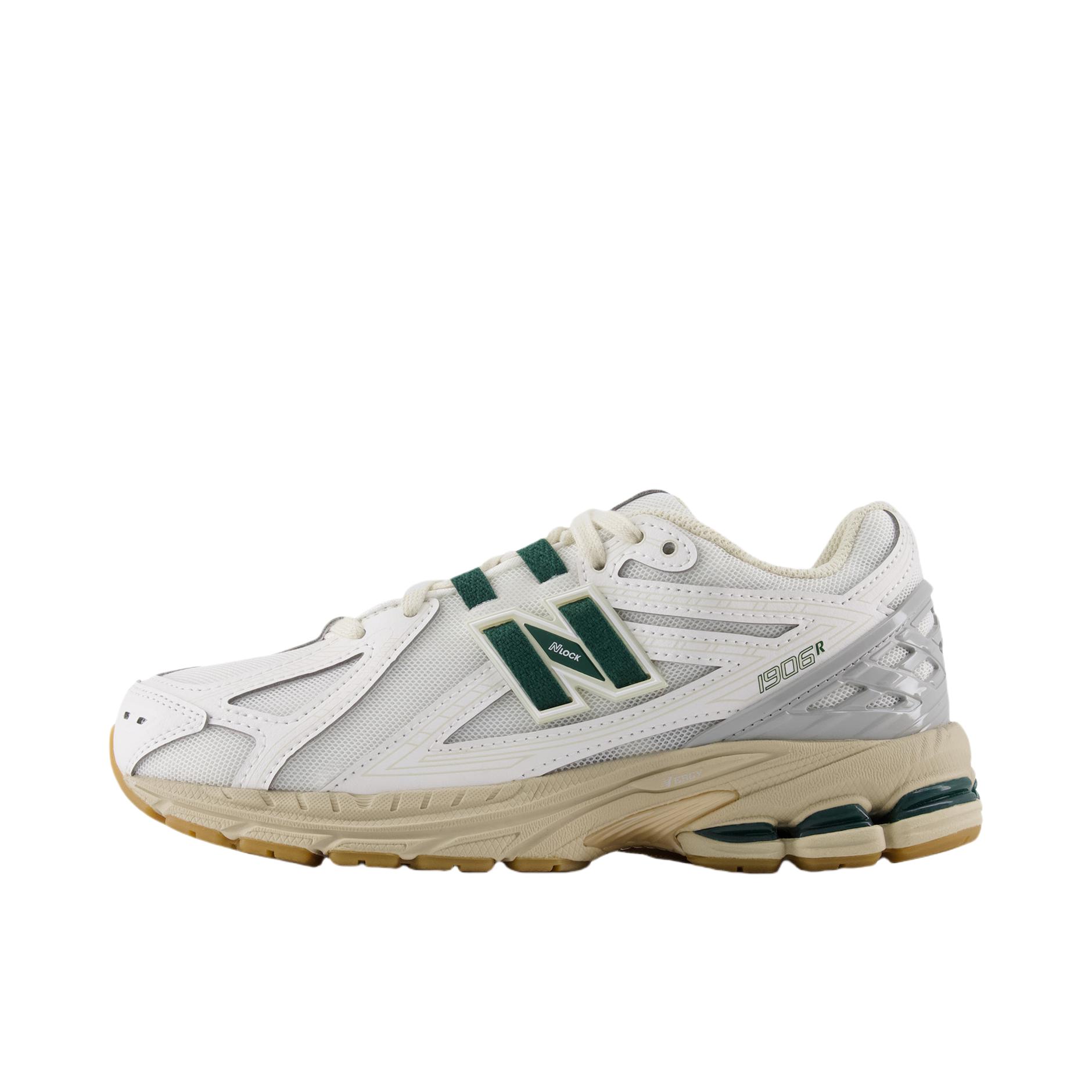 推荐商品：New Balance 1906R 跑鞋 网面透气防滑耐磨轻便复古防水运动贴合 大童/白色