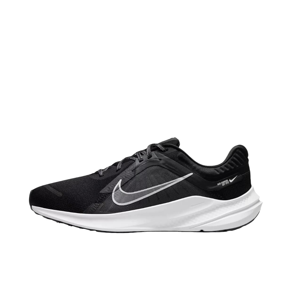 推荐商品：Nike Quest 5 跑鞋 缓震防滑耐磨支撑轻便透气轻质运动训练 黑色/白色