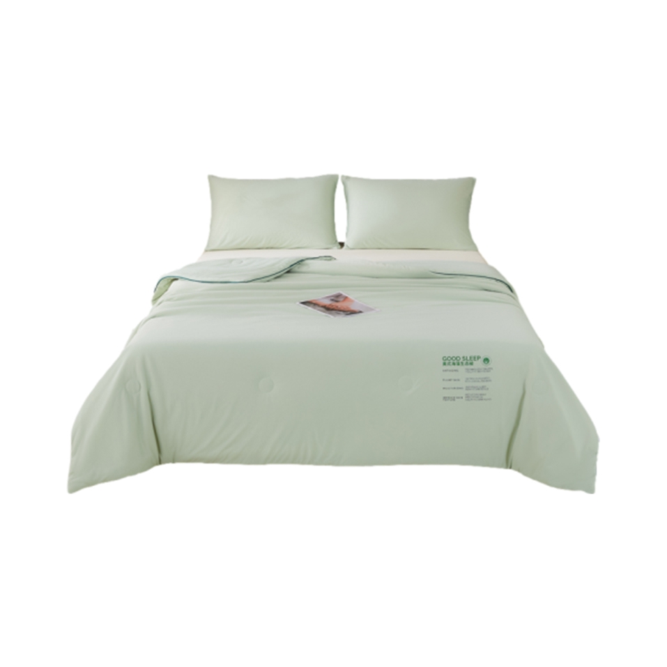 推荐商品：江南序 A类 涤纶被面 针织生态海藻夏被夏凉蚕丝被 江南序-乐尔康40403879