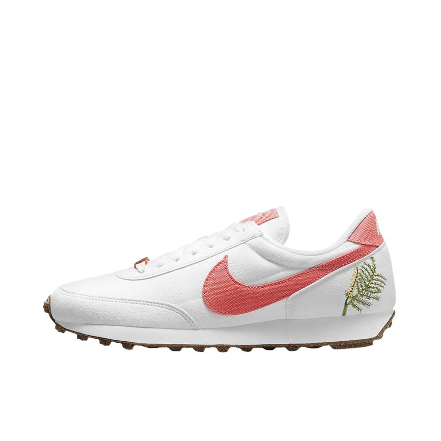 推荐商品：Nike Daybreak 解构 跑鞋 华夫鞋 复古耐磨舒适休闲轻便透气织物运动合成革减震防滑低帮 Catechu GS/白色/西瓜红