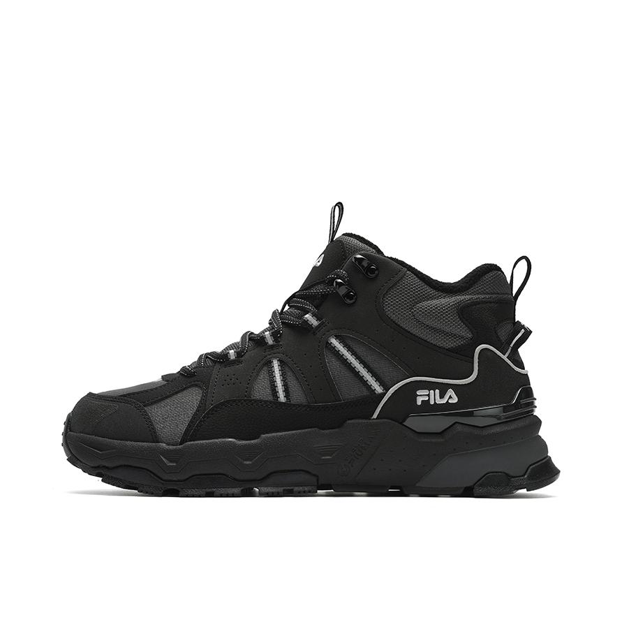 推荐商品：FILA/斐乐  Trek 1S  防滑耐磨 舒适减震 网布 运动休闲 织物 合成革 复古  老爹鞋 黑色/锻铁灰