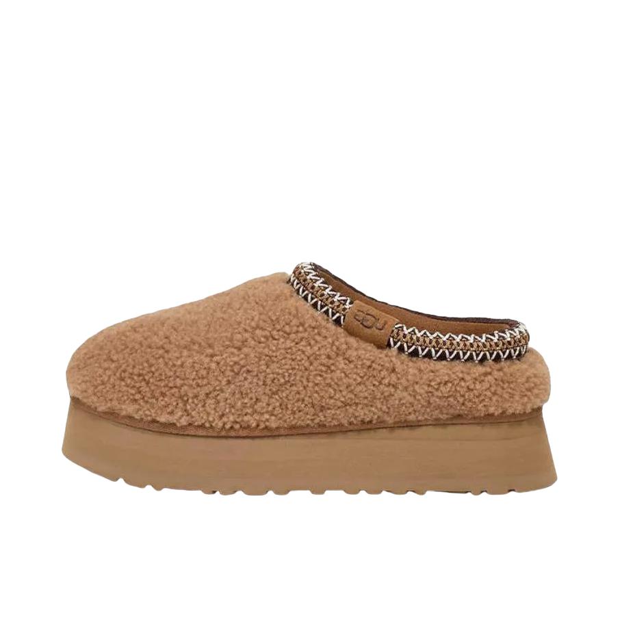 推荐商品：UGG 通勤 个性 包头 中跟 拖鞋 1167770 栗色