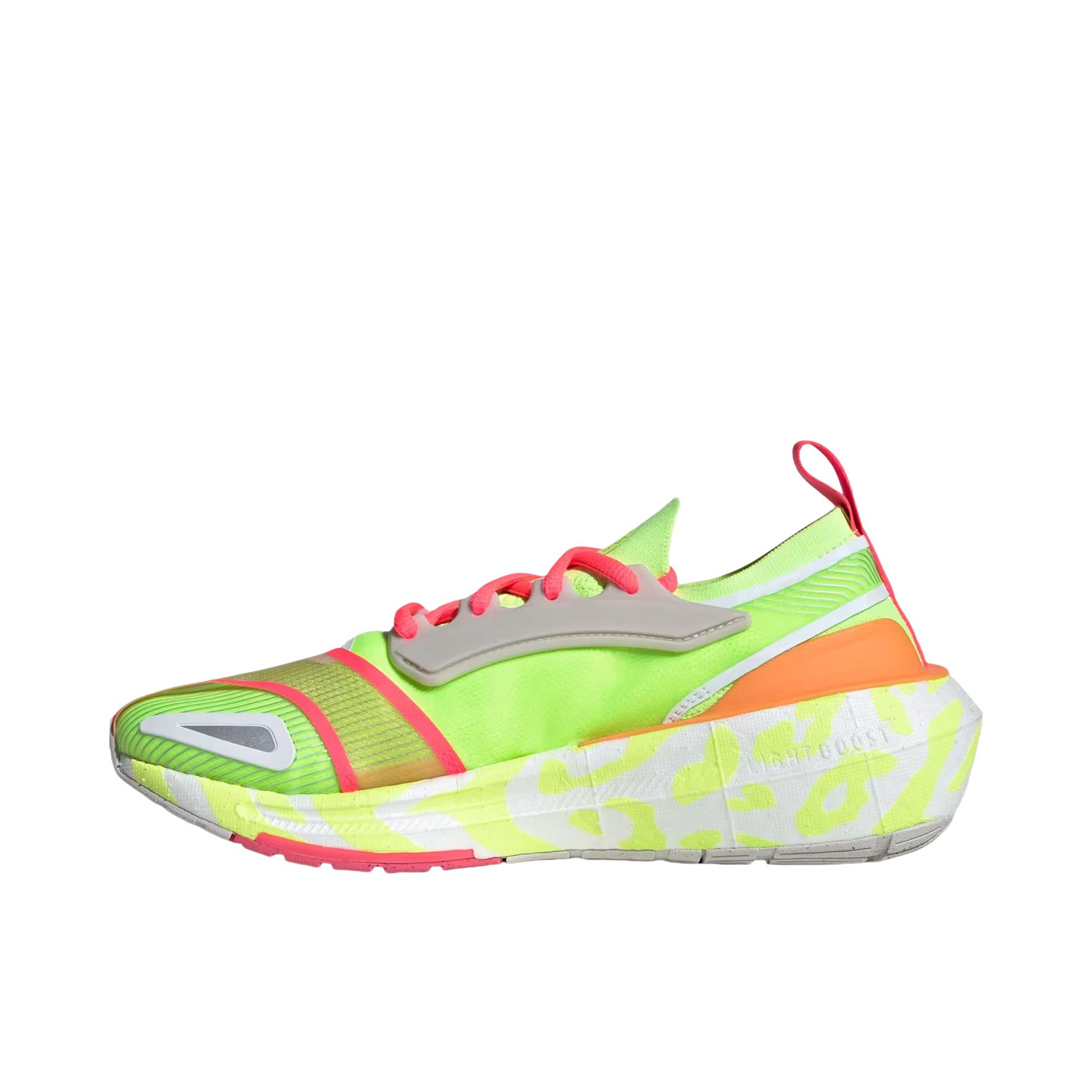 推荐商品：adidas Ultraboost Light 跑鞋 经典UB舒适减震防滑耐磨轻质织物运动随心畅跑抗扭转圆头 女款/绿色/红色