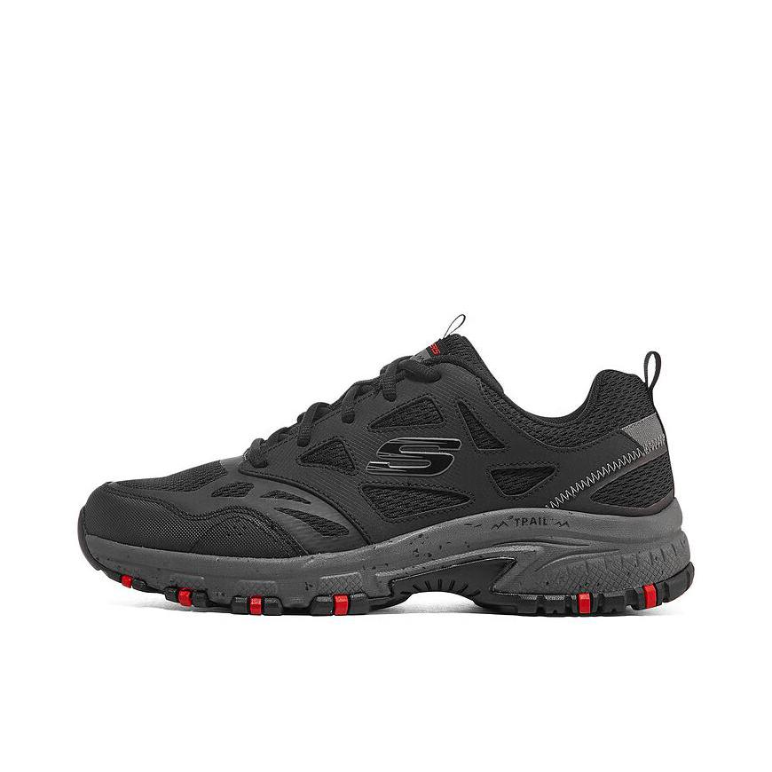 推荐商品：Skechers/斯凯奇 OUTDOOR MENS 百搭 防滑 耐磨 透气 老爹鞋 熊猫鞋 户外休闲鞋 黑色/灰色