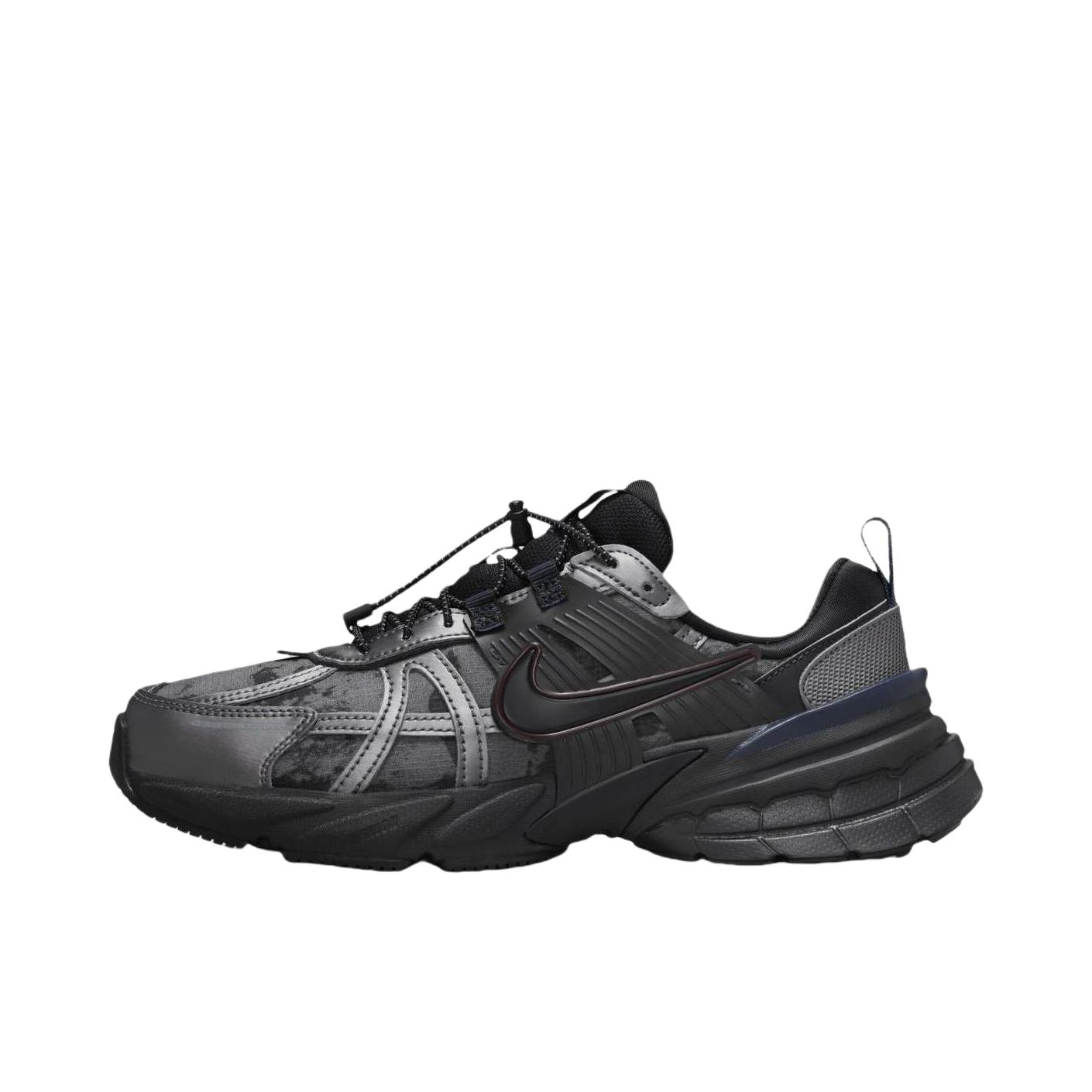 推荐商品：Nike V2K Run Runtekk 跑鞋 轻便网面透气防滑耐磨百搭时尚复古减震抓地圆头 黑色