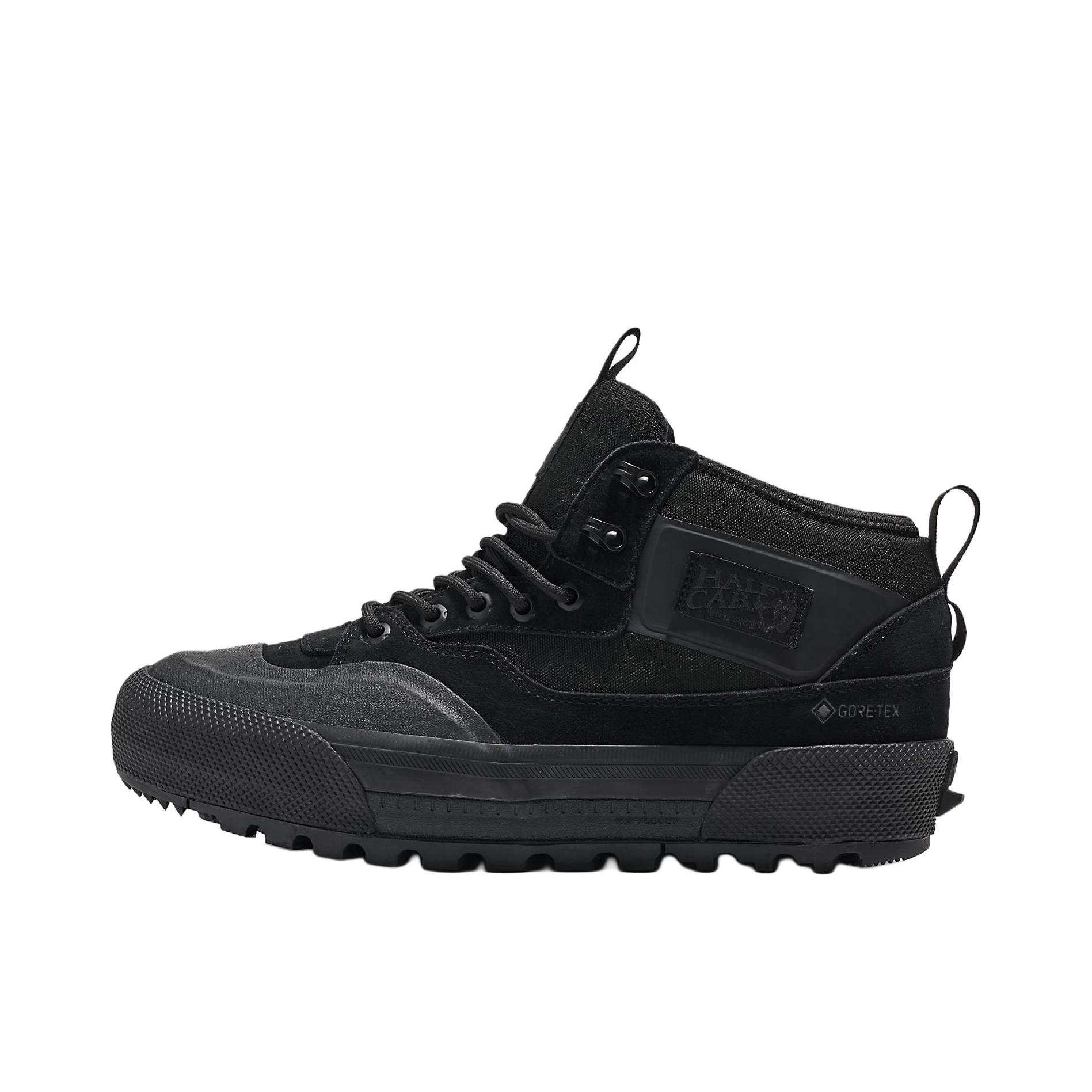 推荐商品：Vans/范斯 Half Cab Gore Tex 圆头 短筒 防滑厚底 系带 舒适透气 百搭 帆布鞋 碳黑色 