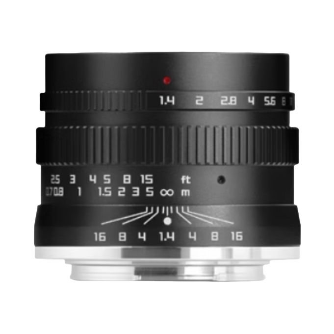 推荐商品：zonlai/中徕 50mm f1.4 纯手动镜头 标准定焦 超大光圈 唯美人像