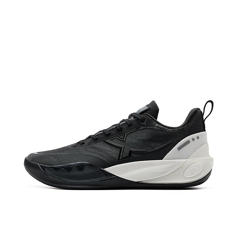 推荐商品：特步 轻袭3 后卫 舒适缓震 防滑耐磨 回弹 篮球鞋 黑色/帆白