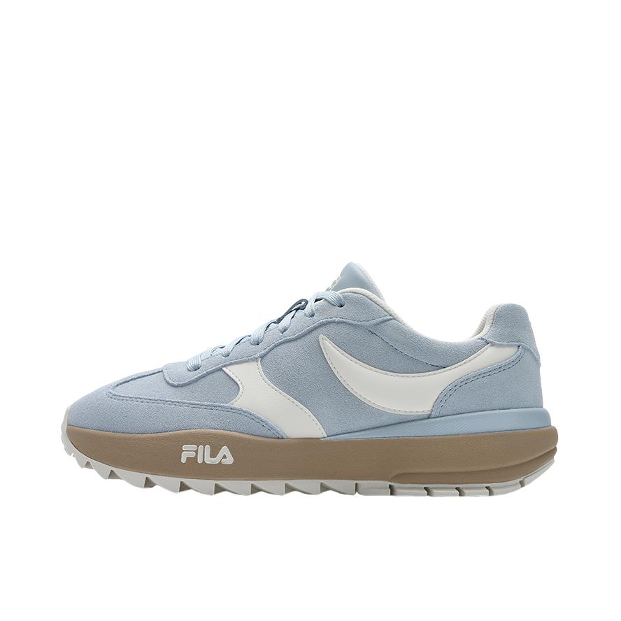 推荐商品：FILA/斐乐 LUNE 摩登 低帮 厚底 舒适圆头 防滑耐磨 德训鞋 运动休闲鞋 女款/水雾蓝/奶白 