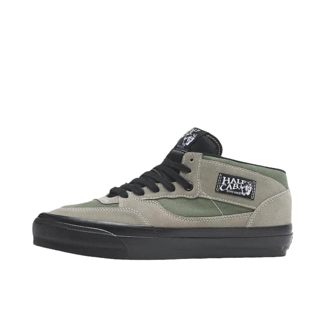推荐商品：Vans/范斯 PREMIUM Half Cab 板鞋 防滑低帮圆头平跟 绿色/黑色