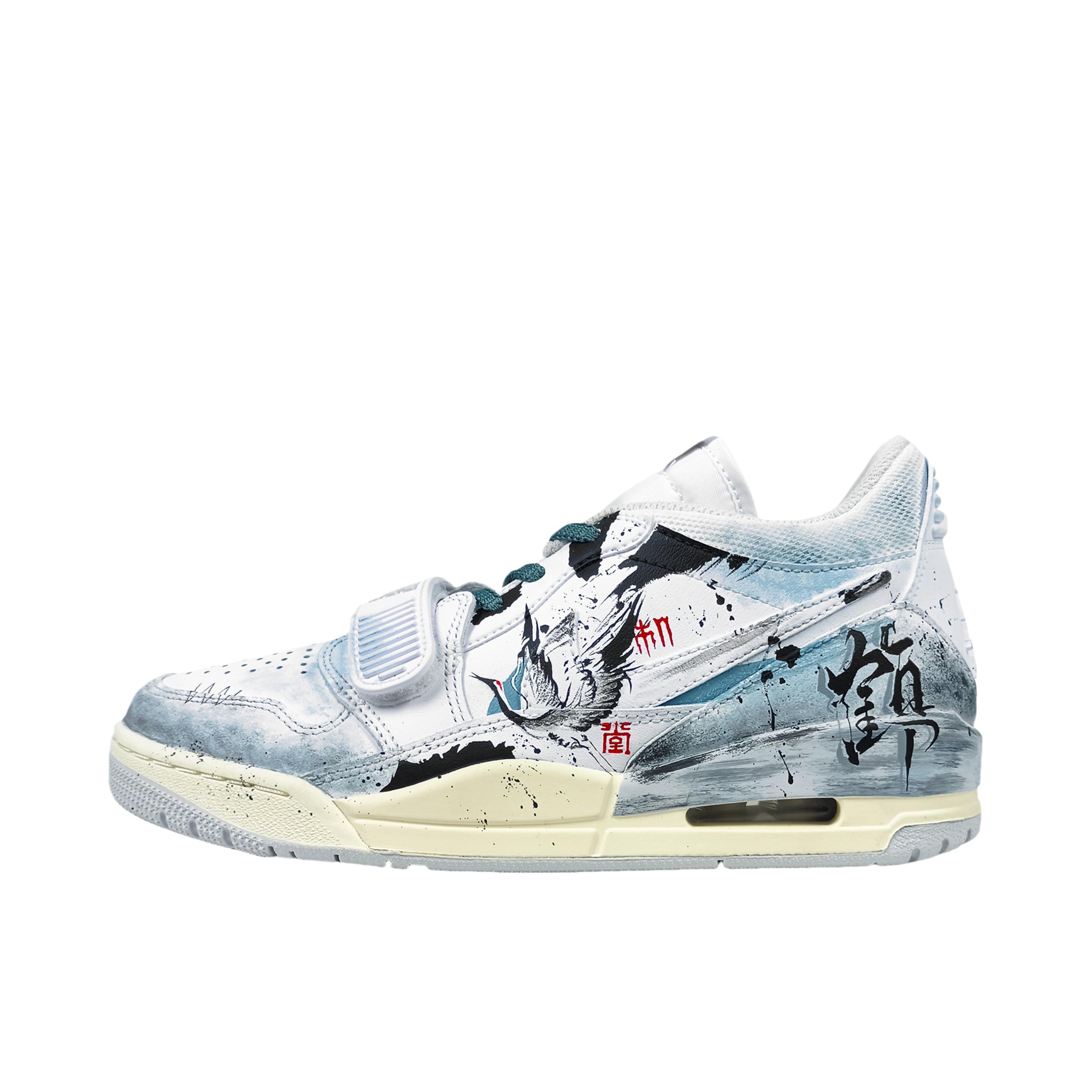 推荐商品：【定制球鞋】Air Jordan Legacy 312 运动休闲鞋 减震透气轻便耐磨增高防水支撑防滑复古美式经典做旧 心中鹤