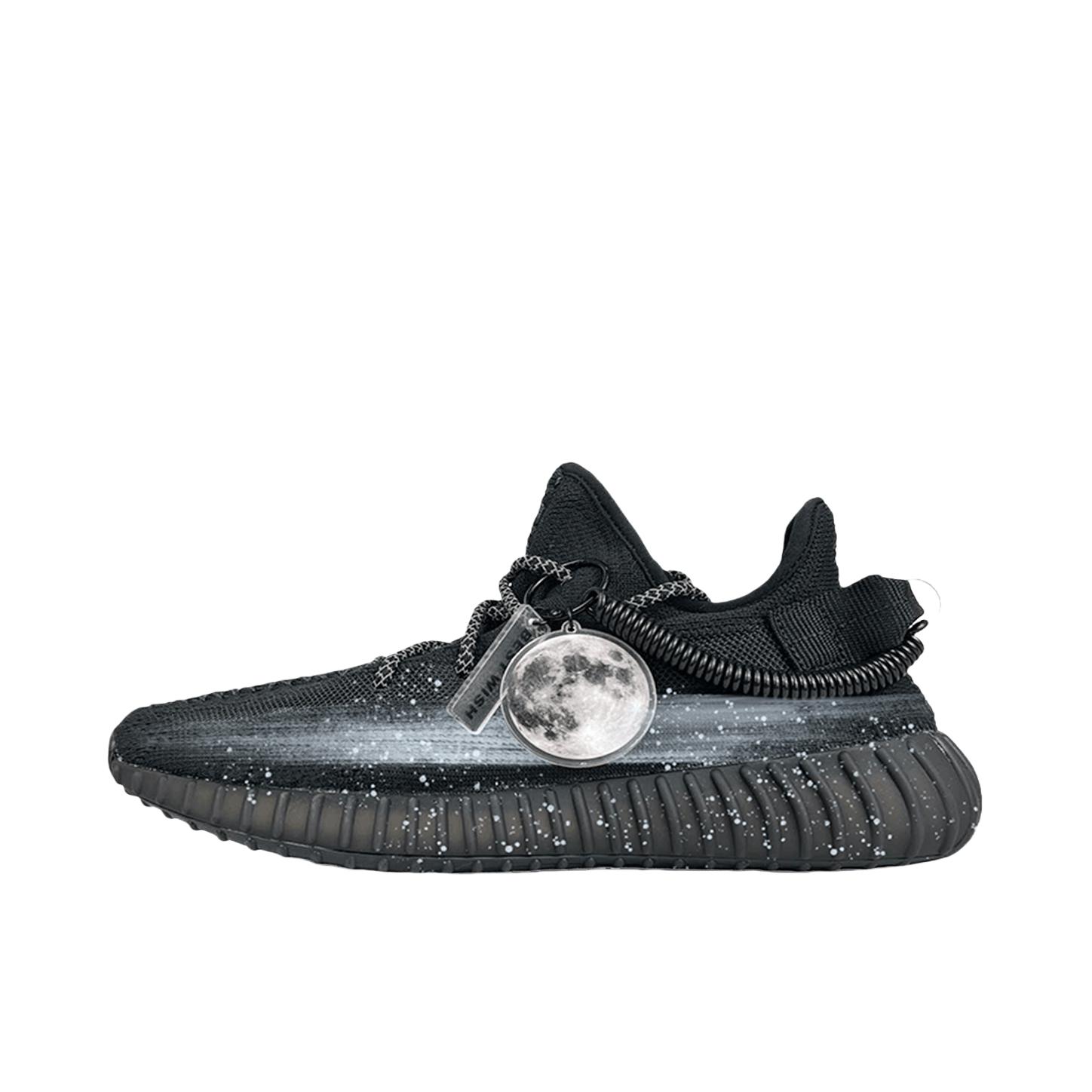 推荐商品：【定制球鞋】adidas Yeezy Boost 350 系带 缓震透气 防滑耐磨 轻便 织物 低帮 简约百搭 运动休闲鞋 银河舞曲