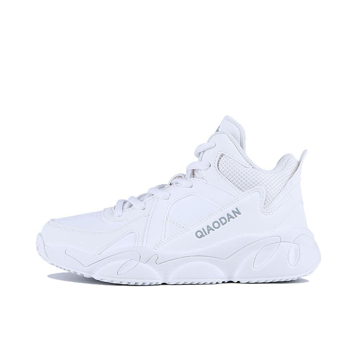 推荐商品：乔丹体育 运动系列耐磨 防滑 篮球鞋 XM36202015 白色/纯质灰
