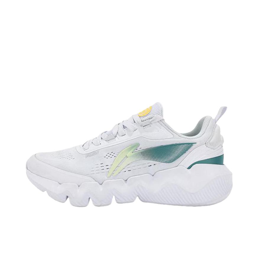 推荐商品：李宁 减震 回弹 防滑耐磨 轻便舒适 网面透气 软底 运动 跑鞋 标准白