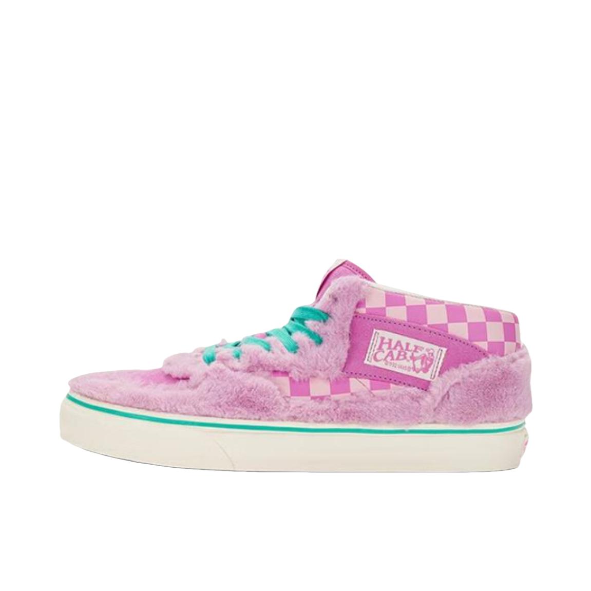 推荐商品：Vans/范斯 Skate Half 舒适百搭 美式 减震轻便 防滑耐磨 透气 帆布鞋 粉色