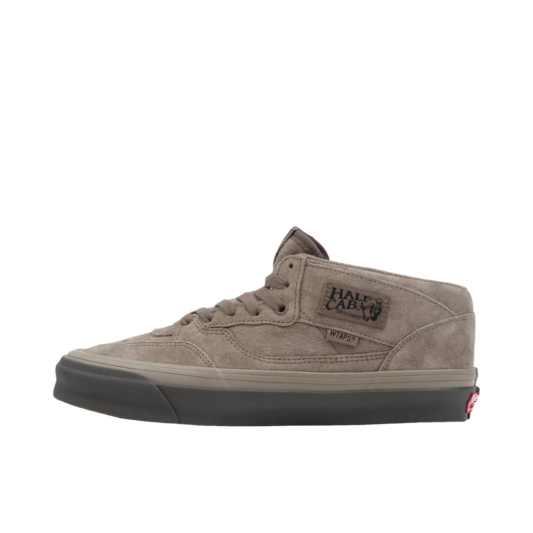 推荐商品：Vans/范斯 Half Cab 板鞋 减震透气防滑耐磨系带舒适轻便百搭复古贴合 WTAPS联名/褐色
