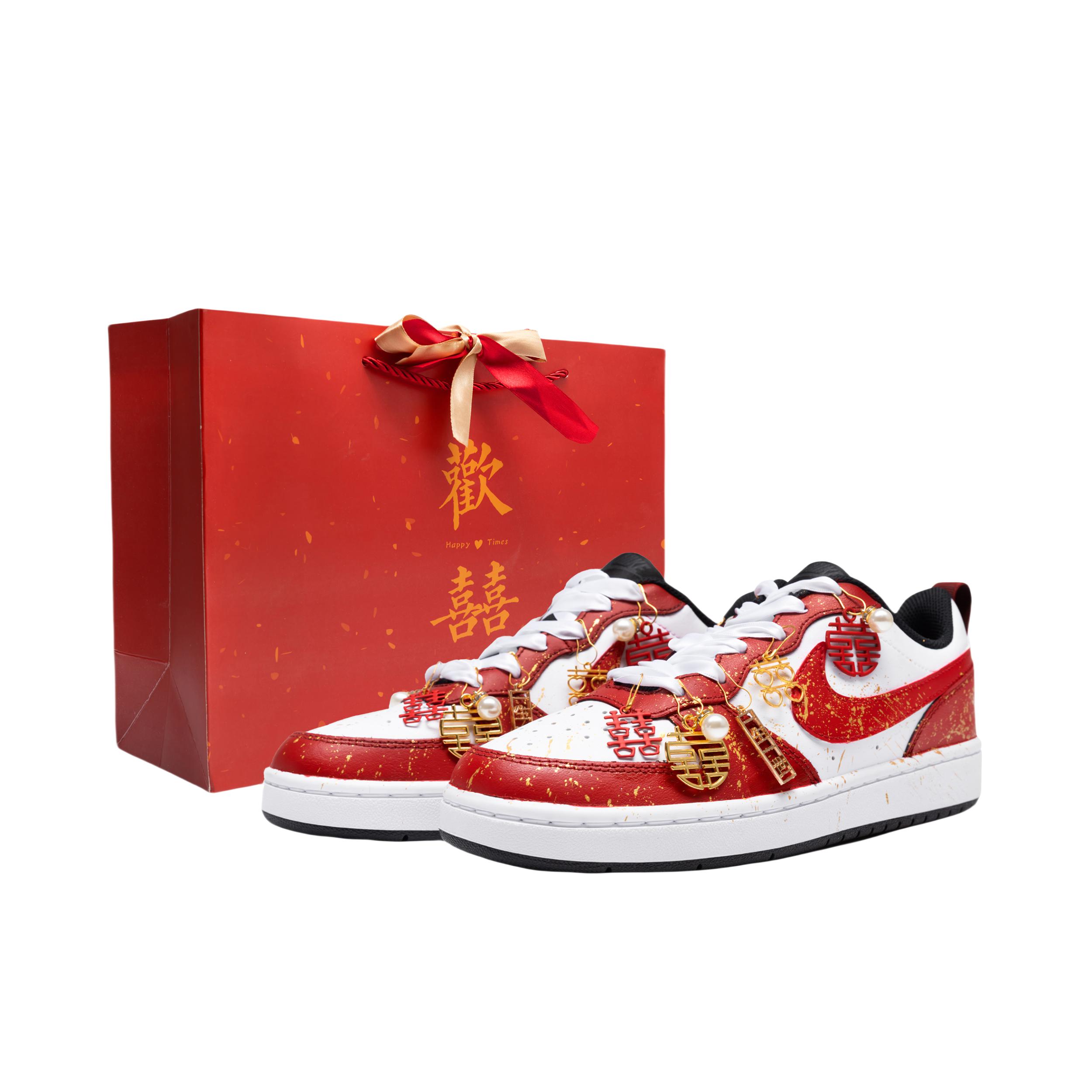 推荐商品：【定制球鞋】 Nike Court Borough 2 板鞋 包裹性增高减龄解构风合成革美式防滑复古轻便 礼盒款/GS/长相思 