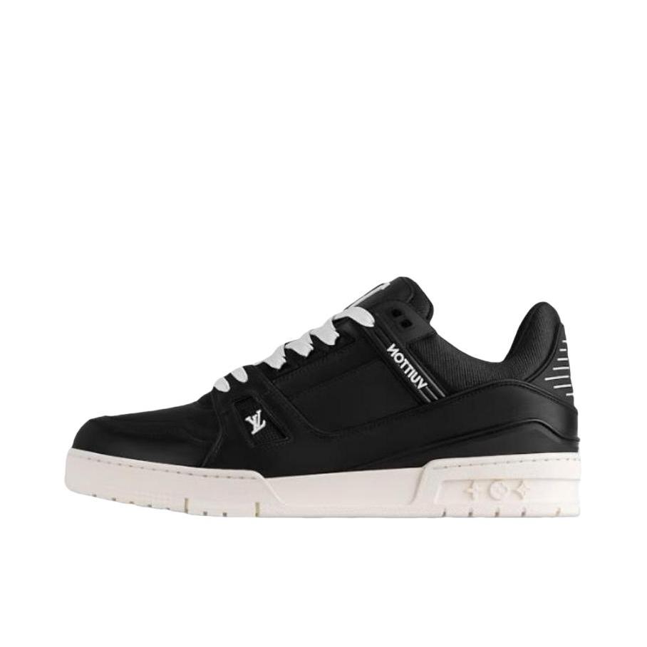 推荐商品：Louis Vuitton Trainer系列 网眼 舒适防滑 时尚潮流 圆头拼接 牛皮革 压纹 板鞋 纯黑色