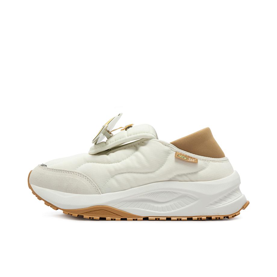 推荐商品：361度 加绒保暖 增高厚底 防滑耐磨 舒适减震 时尚 运动休闲鞋 682446733B 女款/羽毛白/花蕊黄