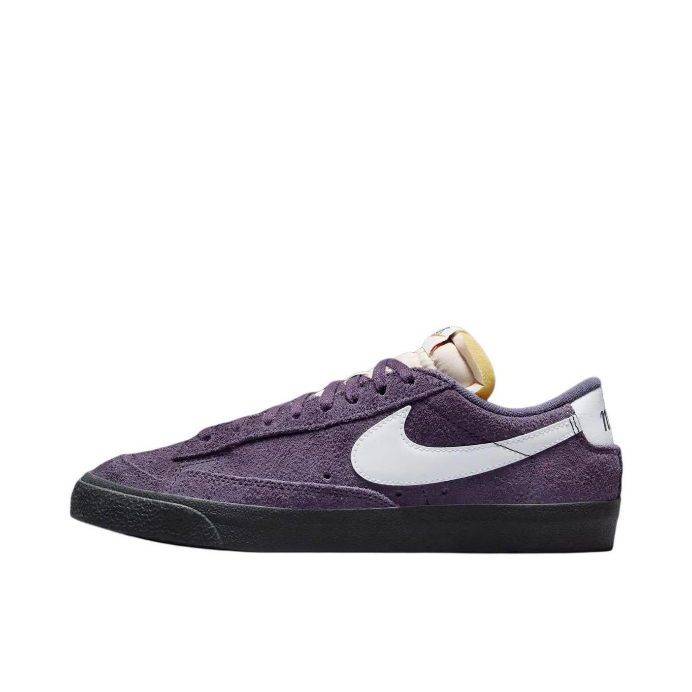 推荐商品：Nike Blazer 板鞋 经典复古防滑舒适百搭 翻毛皮/紫色/白色