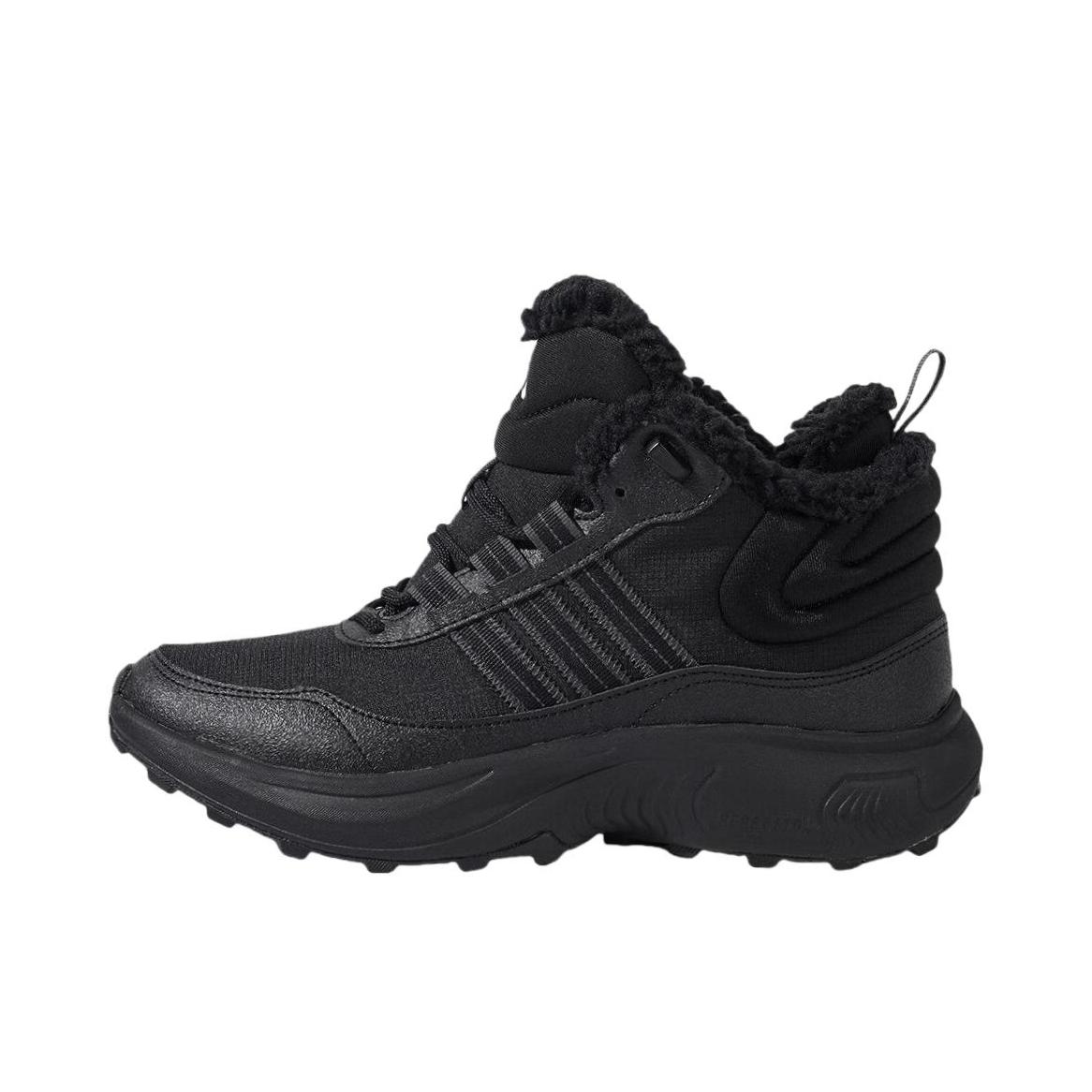 推荐商品：adidas Roam Wander 跑鞋 减震透气防滑耐磨舒适低帮橡胶时尚潮流抓地 黑色