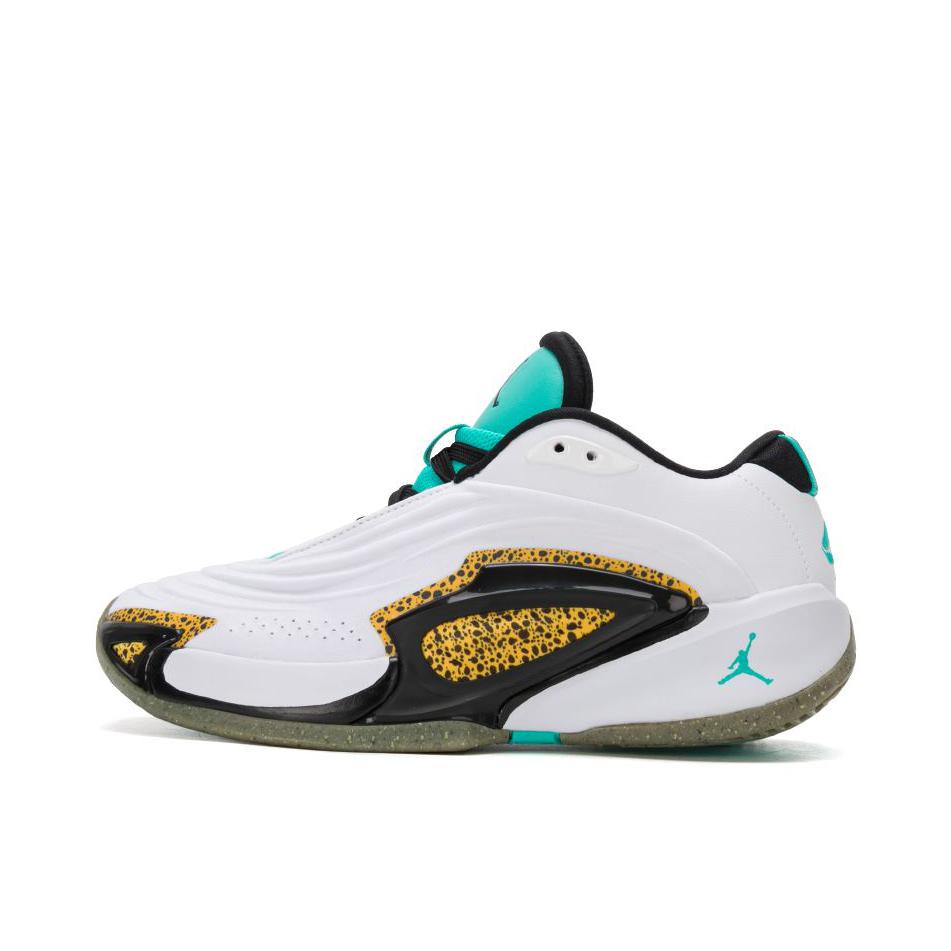 推荐商品：Air Jordan Luka 3 东契奇3代 篮球鞋 时尚轻盈减震防滑抗扭 大童/黑色/白色/激光橙/尊贵弱翠绿