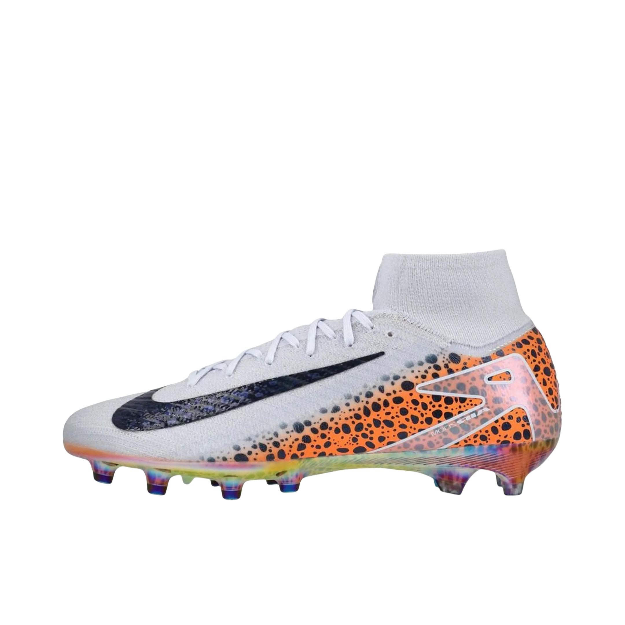 推荐商品：Nike Mercurial Superfly 10 Eilte FG 顶级 胶质长钉 硬天然草场 防滑耐磨 足球鞋 白色/橙色