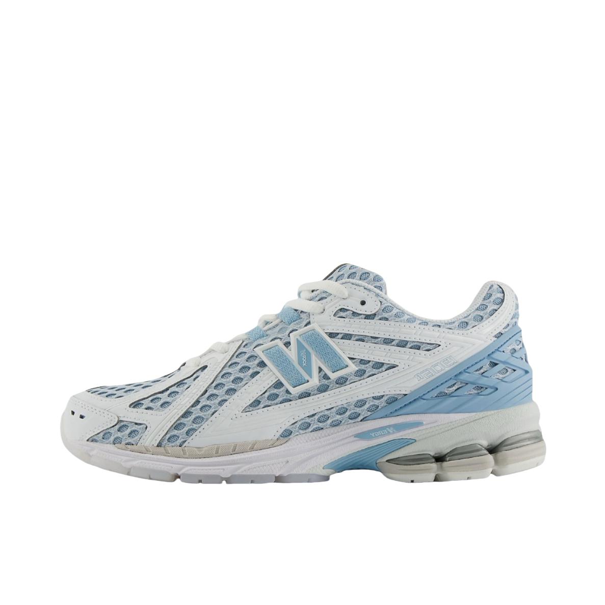 推荐商品：New Balance 1906R 跑鞋 网面透气防滑耐磨轻便复古防水运动贴合 蓝色/白色/灰色