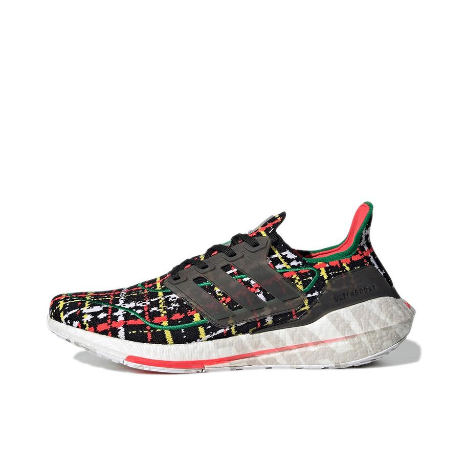 推荐商品：adidas UltraBoost 21 跑鞋 经典透气缓震织物防滑支撑防水马拉松抗扭转回弹圆头 Palace联名/黑色/红色/绿色