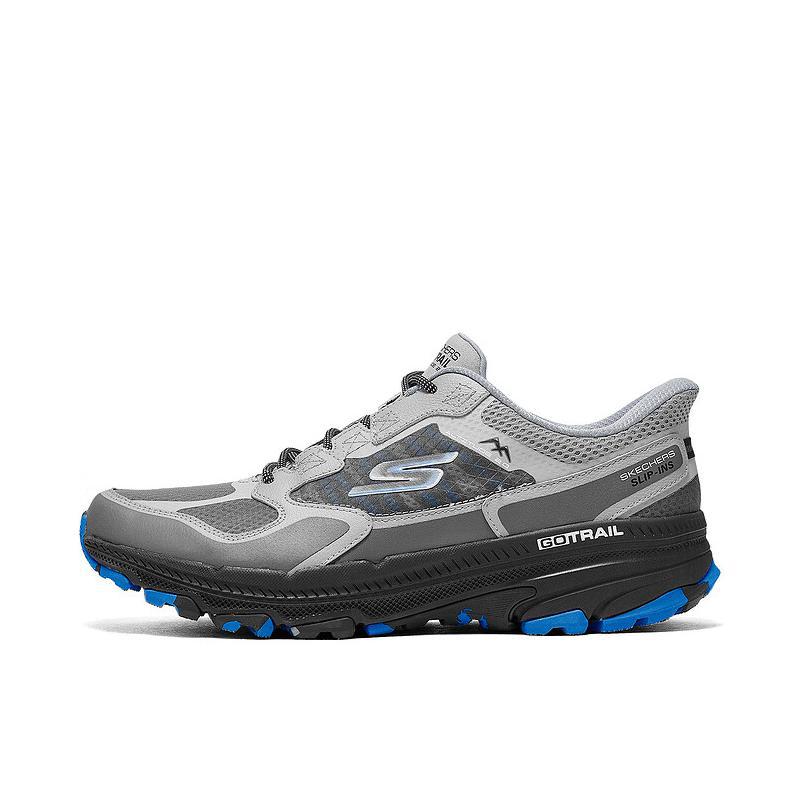 推荐商品：Skechers/斯凯奇 GO RUN Trail Altitude 2.0 防滑耐磨 低帮 圆头 缓震透气 舒适百搭 时尚 跑鞋 灰色/蓝色