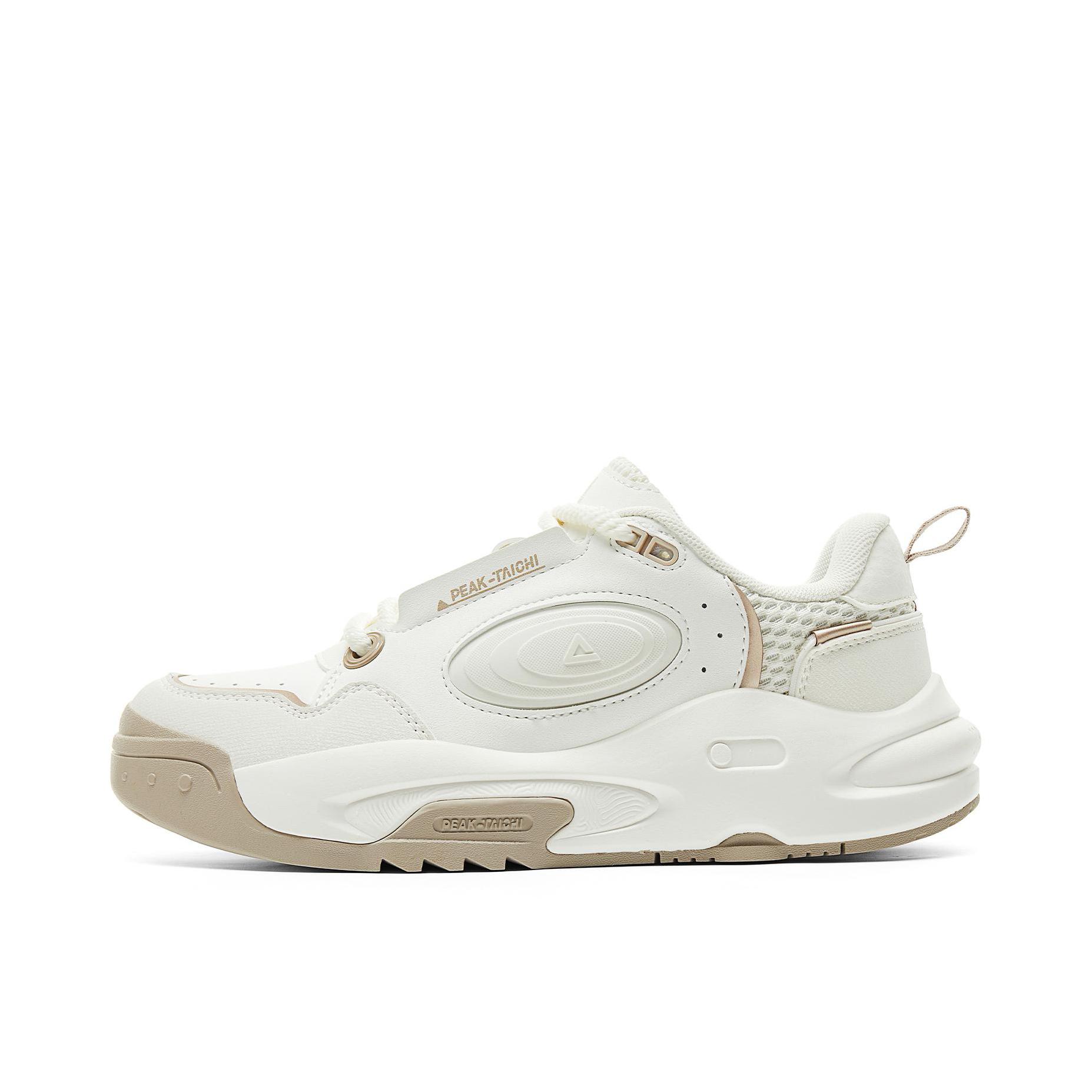 推荐商品：匹克 漫游2.0 减震透气 增高 拼接廓形 回弹软底 百搭 运动休闲鞋 女款/超轻白色