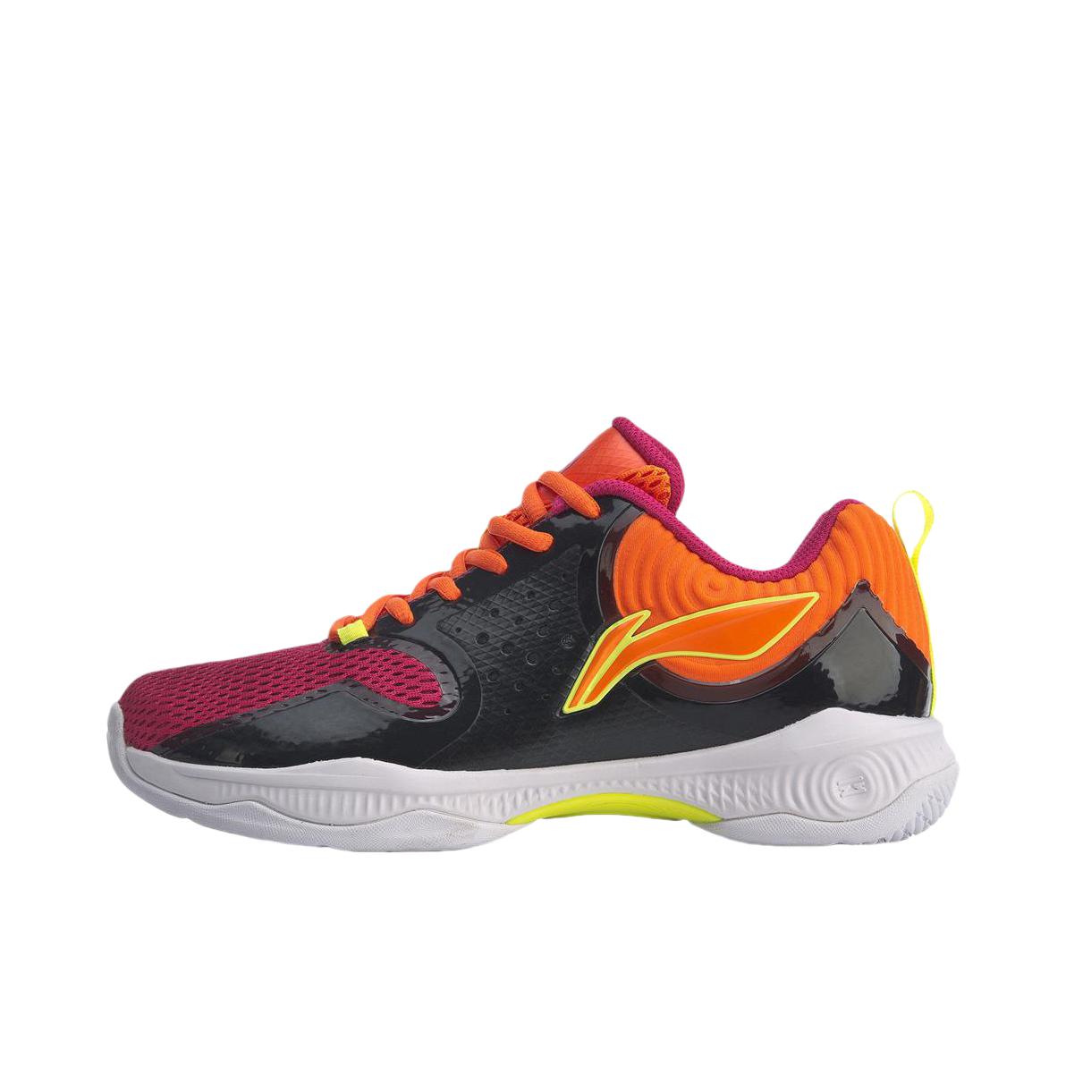 推荐商品：李宁 战戟TD 羽毛球鞋 系带缓震回弹防滑耐磨舒适透织物合成革网面训练鞋 黑色/橙色