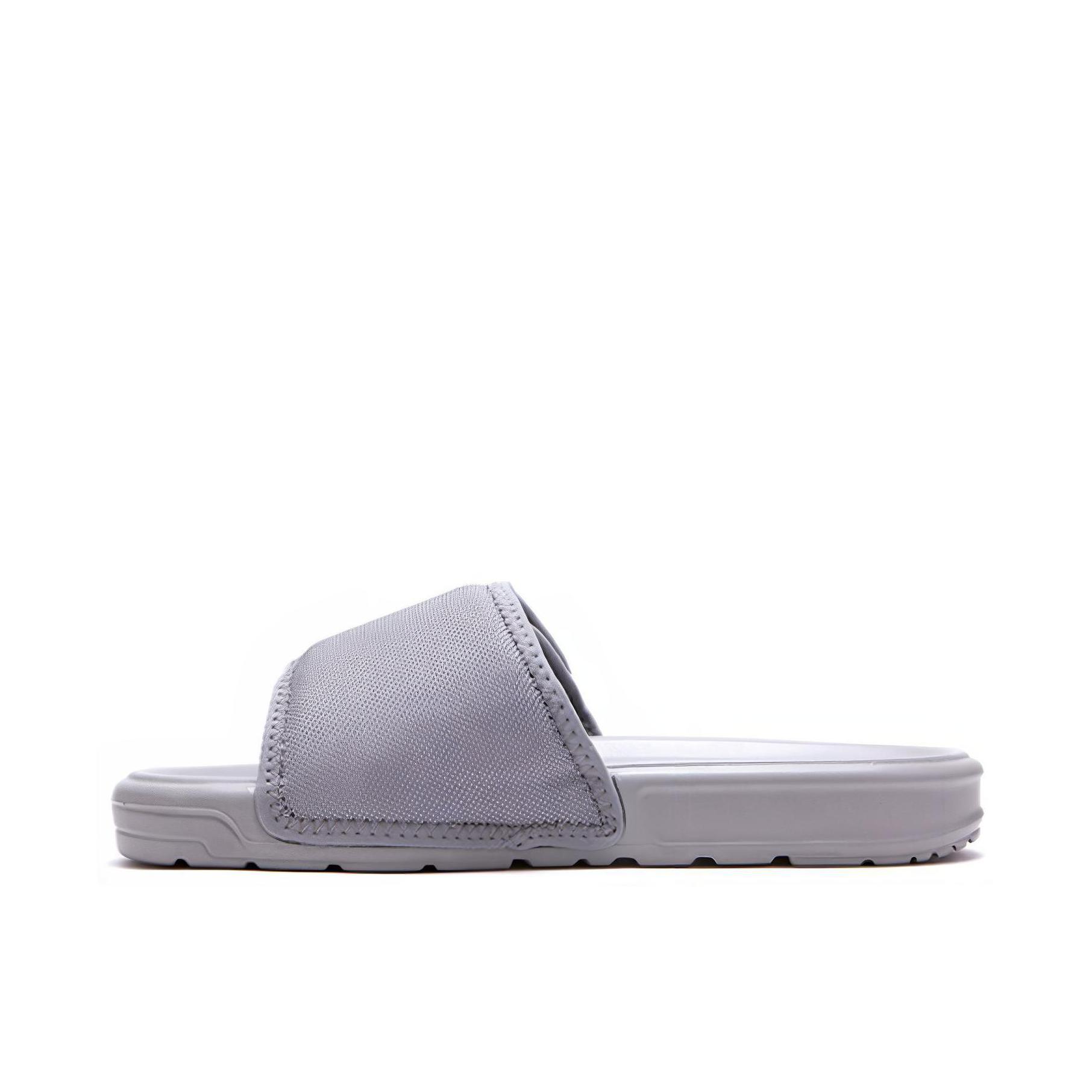 推荐商品：New Balance SD2152 防滑 舒适轻便 休闲百搭 一字 拖鞋 浅灰