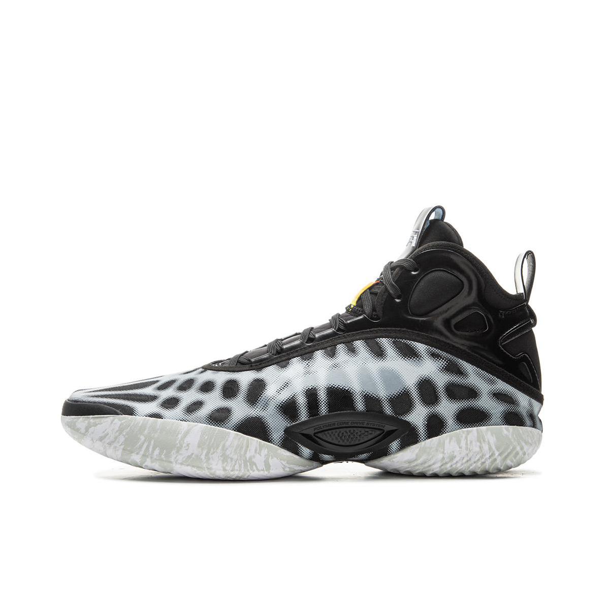 推荐商品：【杨瀚森同款】 李宁 驭帅19 篮球鞋 稳定支撑抗扭碳核芯包裹缓震回弹抓地防滑耐磨舒适透气 黑色/标准白